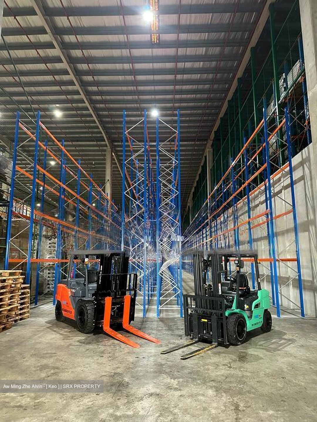 Teban Gardens Road (D22), Warehouse #468141991